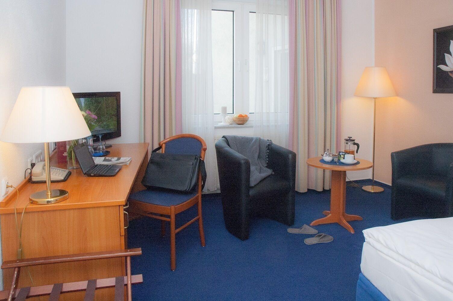 Kempe Komfort Plus Hotel Σόλινγκεν Εξωτερικό φωτογραφία