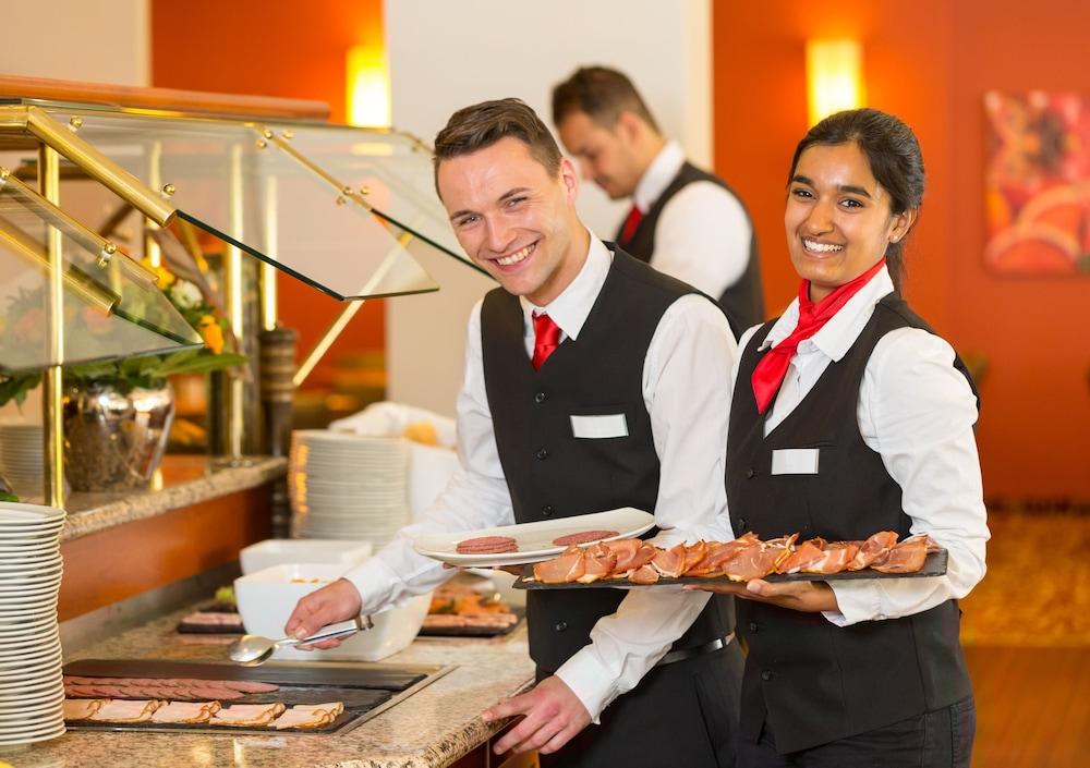 Kempe Komfort Plus Hotel Σόλινγκεν Εξωτερικό φωτογραφία
